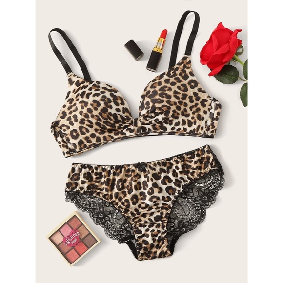 Other - Animal print underwear set